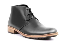 Load image into Gallery viewer, Pull-Up Chukka Boot - Black